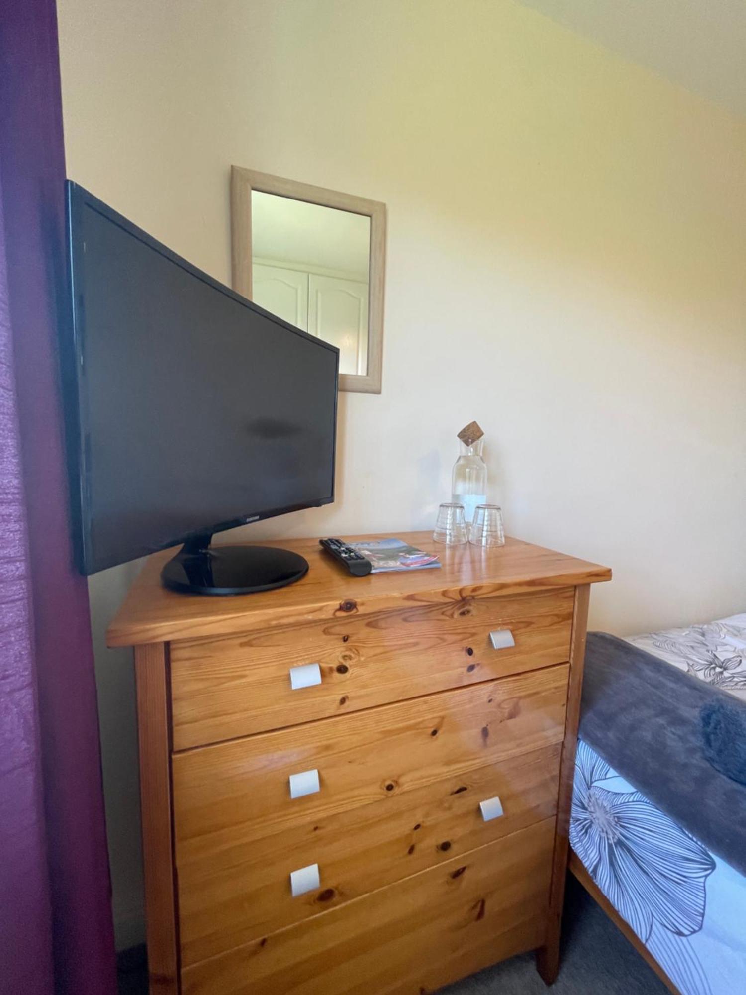 Hotel 17 Glór Na Farraige Valentia Kerry Knights Town Habitación foto